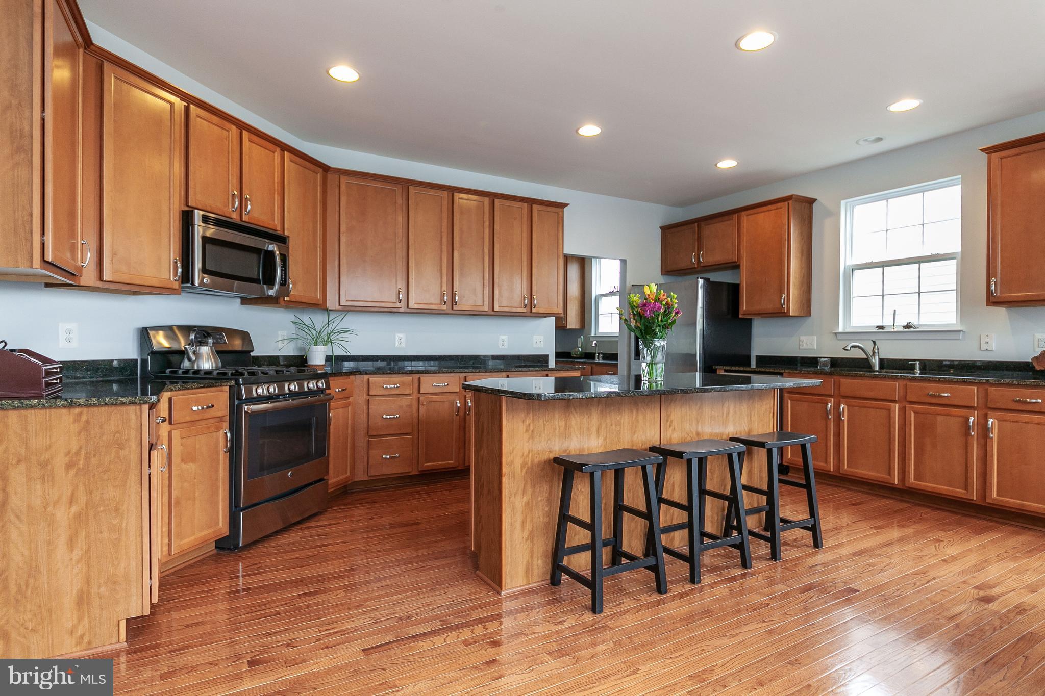 MOUNTAIN VALLEY - Residential