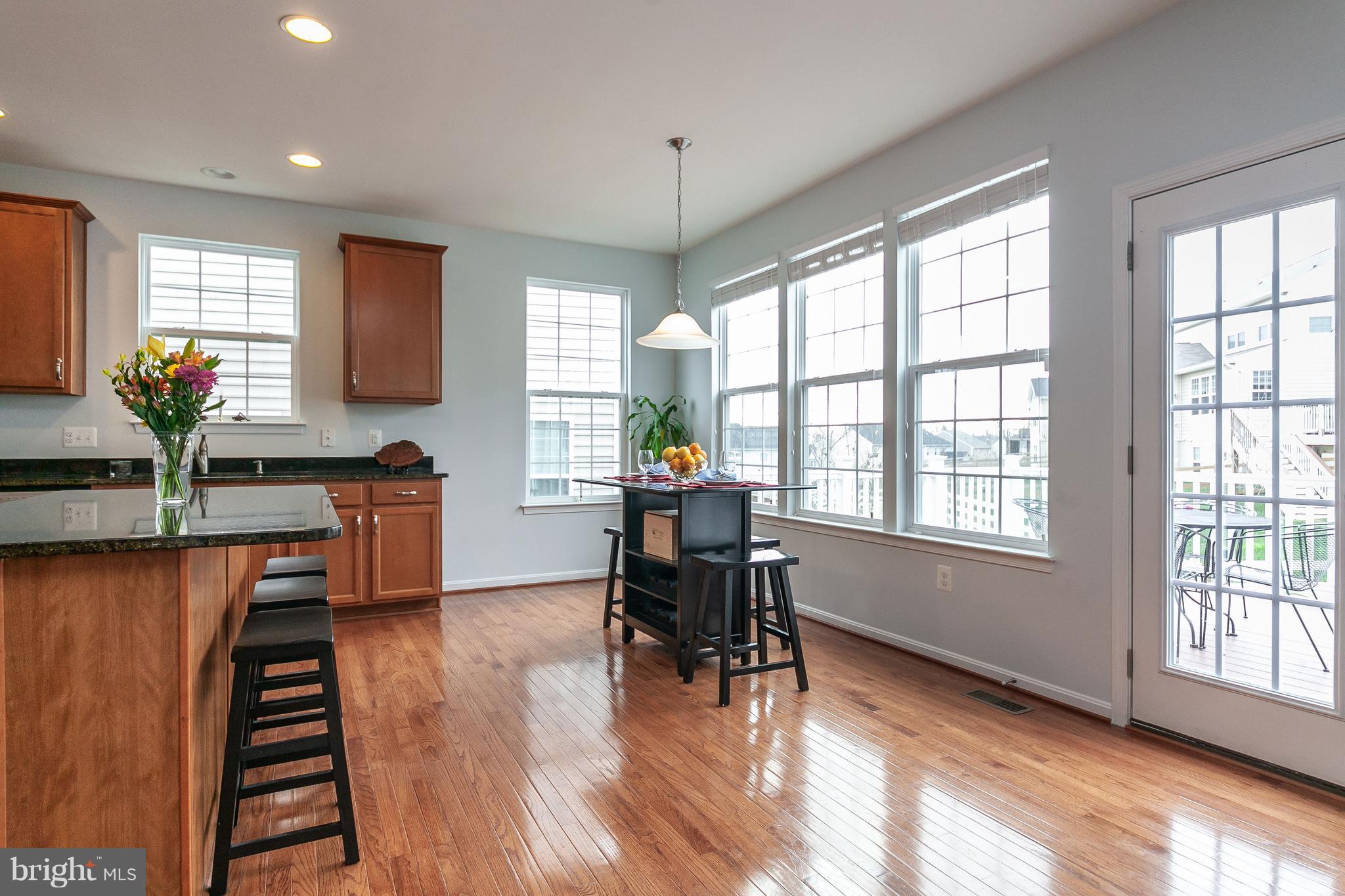 MOUNTAIN VALLEY - Residential