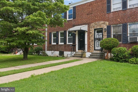 Townhouse For Sale - 4035 Annellen Road<br/> Baltimore City County, BALTIMORE, MD 21215