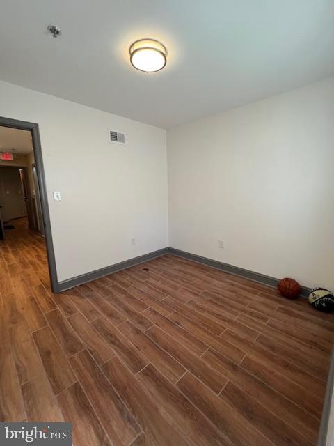 CHINATOWN - Residential Lease