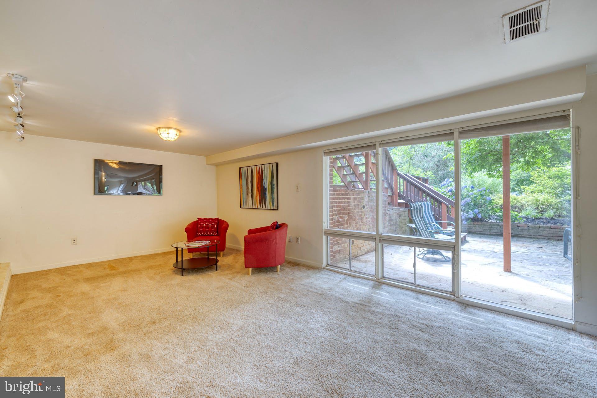 DOWDEN TERRACE - Residential