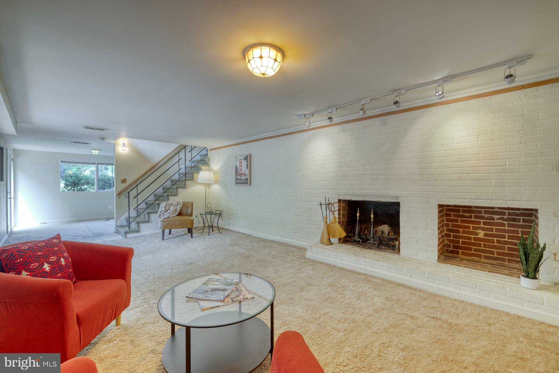 DOWDEN TERRACE - Residential