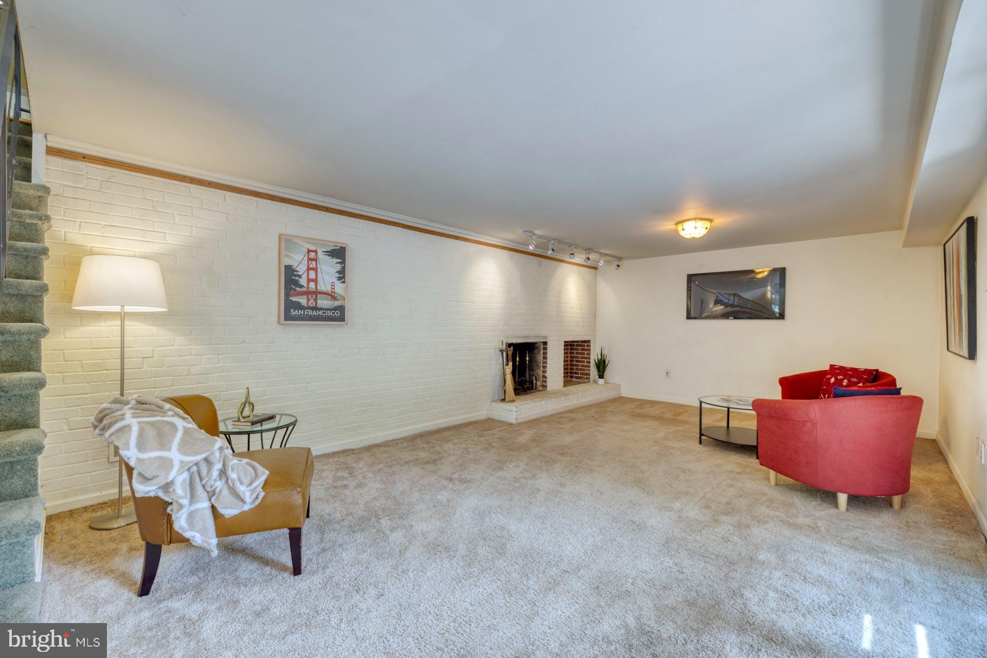 DOWDEN TERRACE - Residential