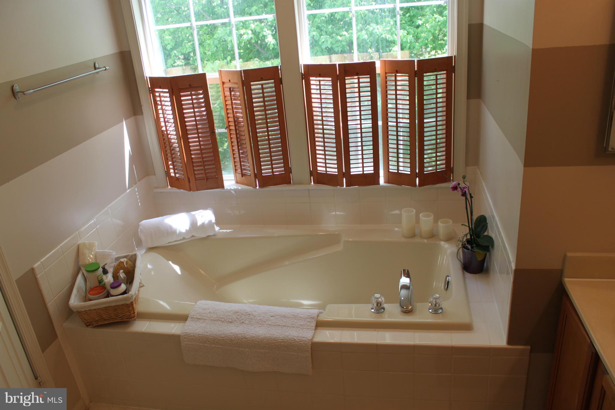 DEFLORA - Residential