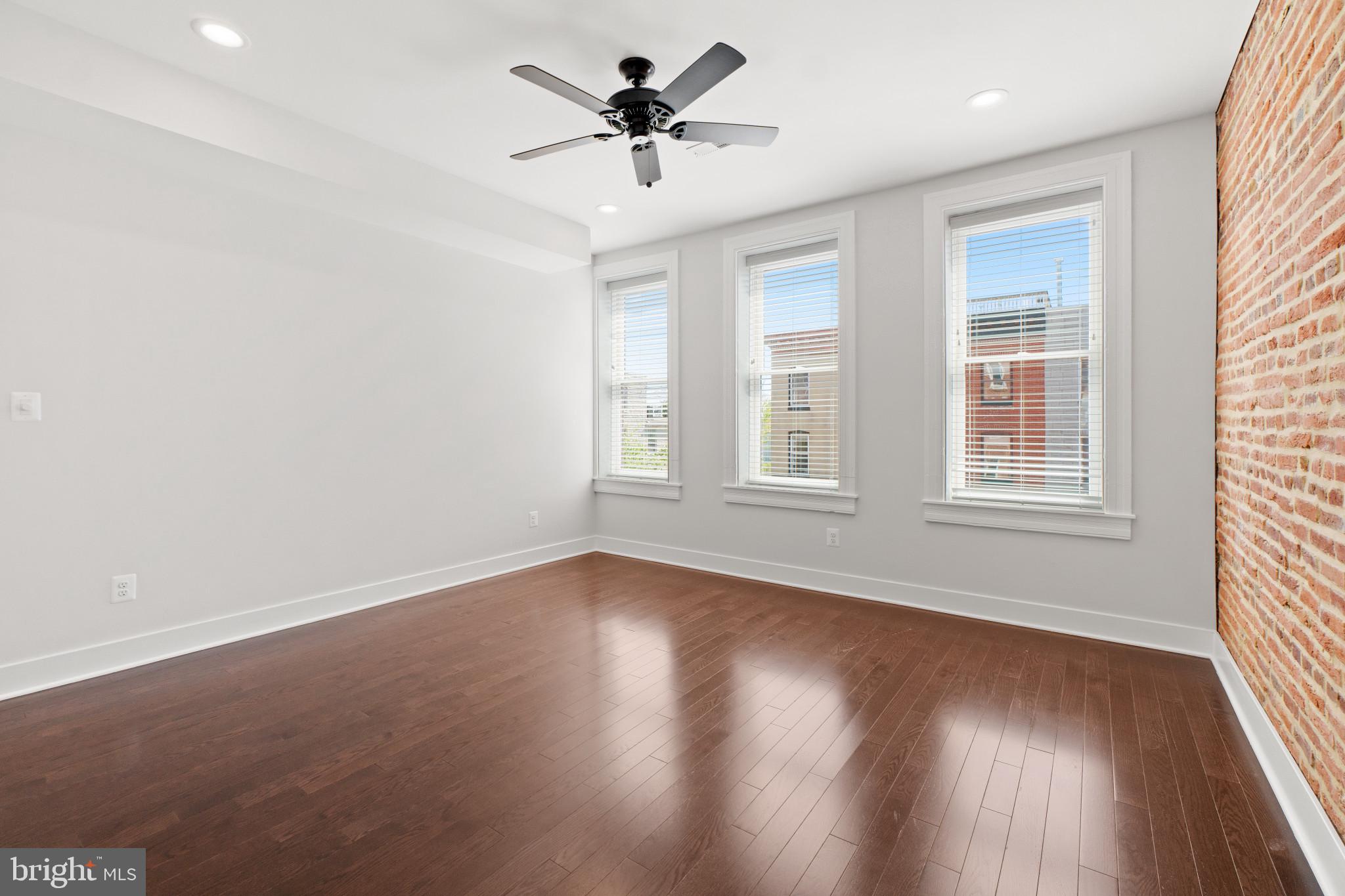 BUTCHERS HILL - Residential