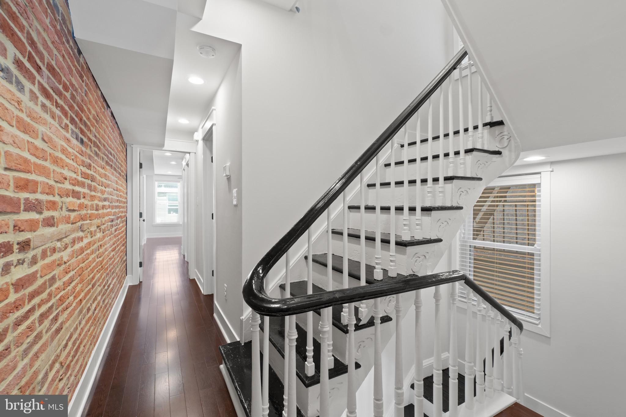 BUTCHERS HILL - Residential