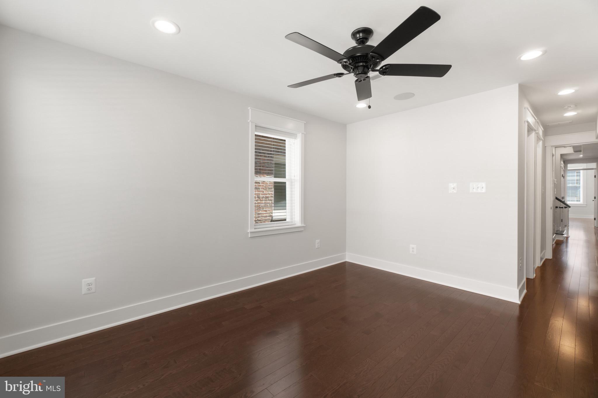 BUTCHERS HILL - Residential