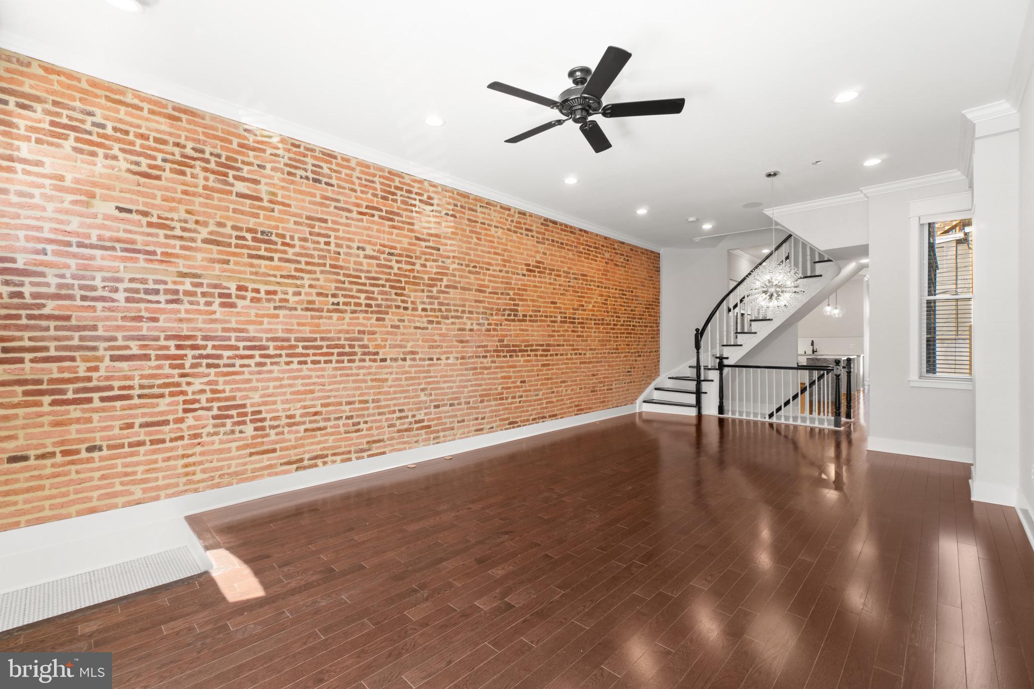 BUTCHERS HILL - Residential