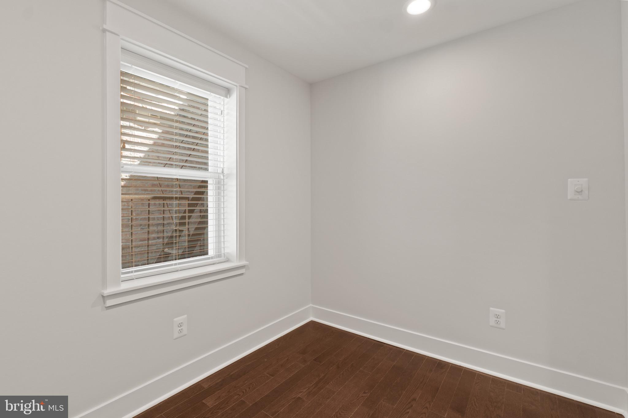 BUTCHERS HILL - Residential