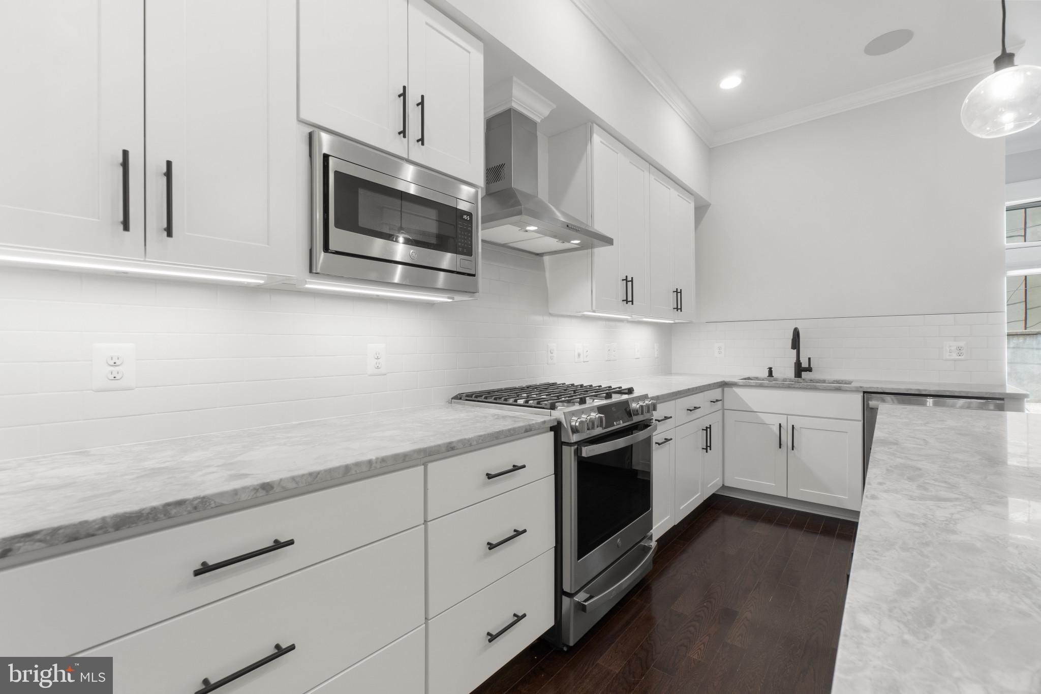 BUTCHERS HILL - Residential