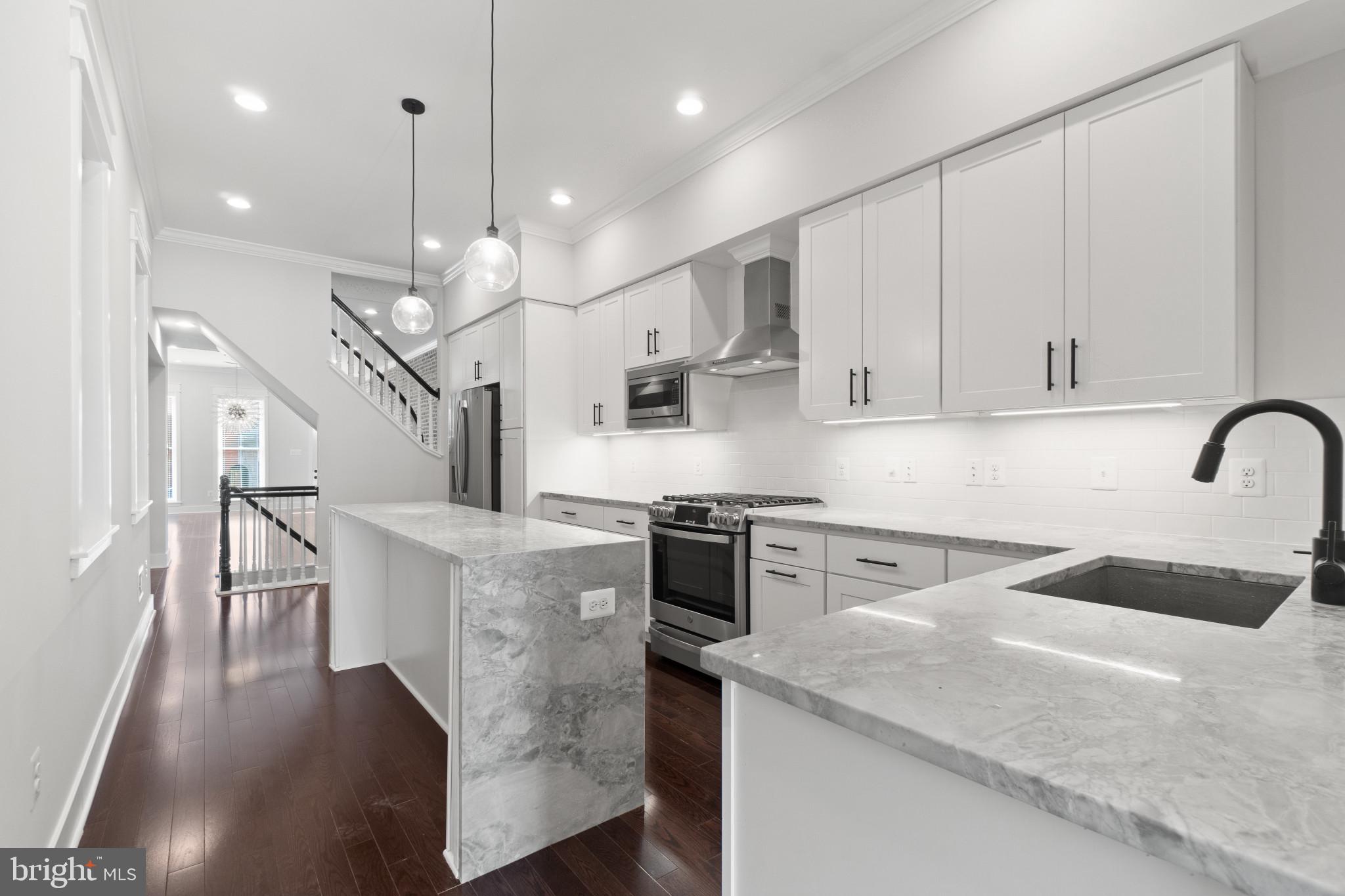 BUTCHERS HILL - Residential