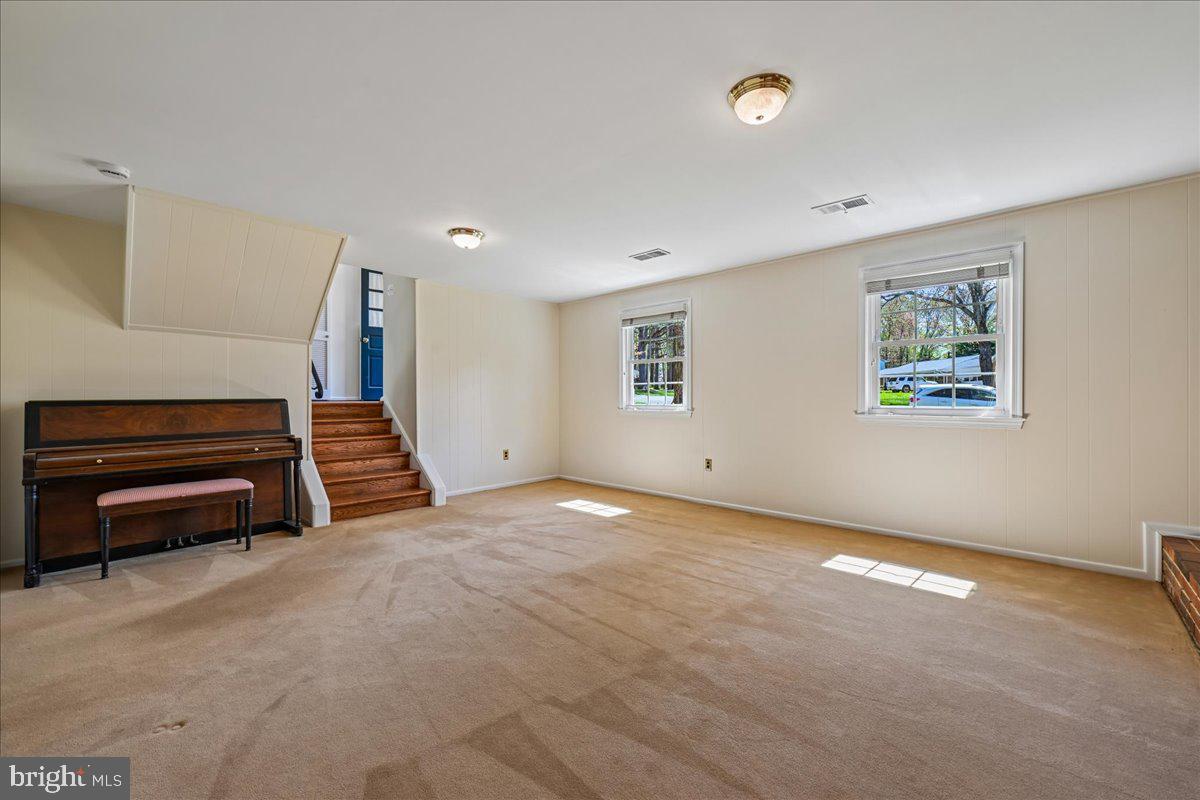 TYSONS GREEN - Residential