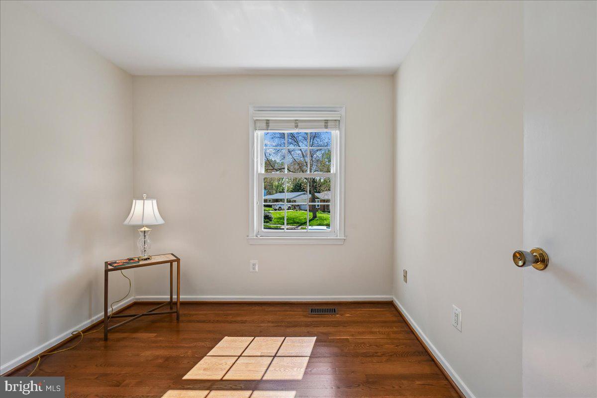 TYSONS GREEN - Residential