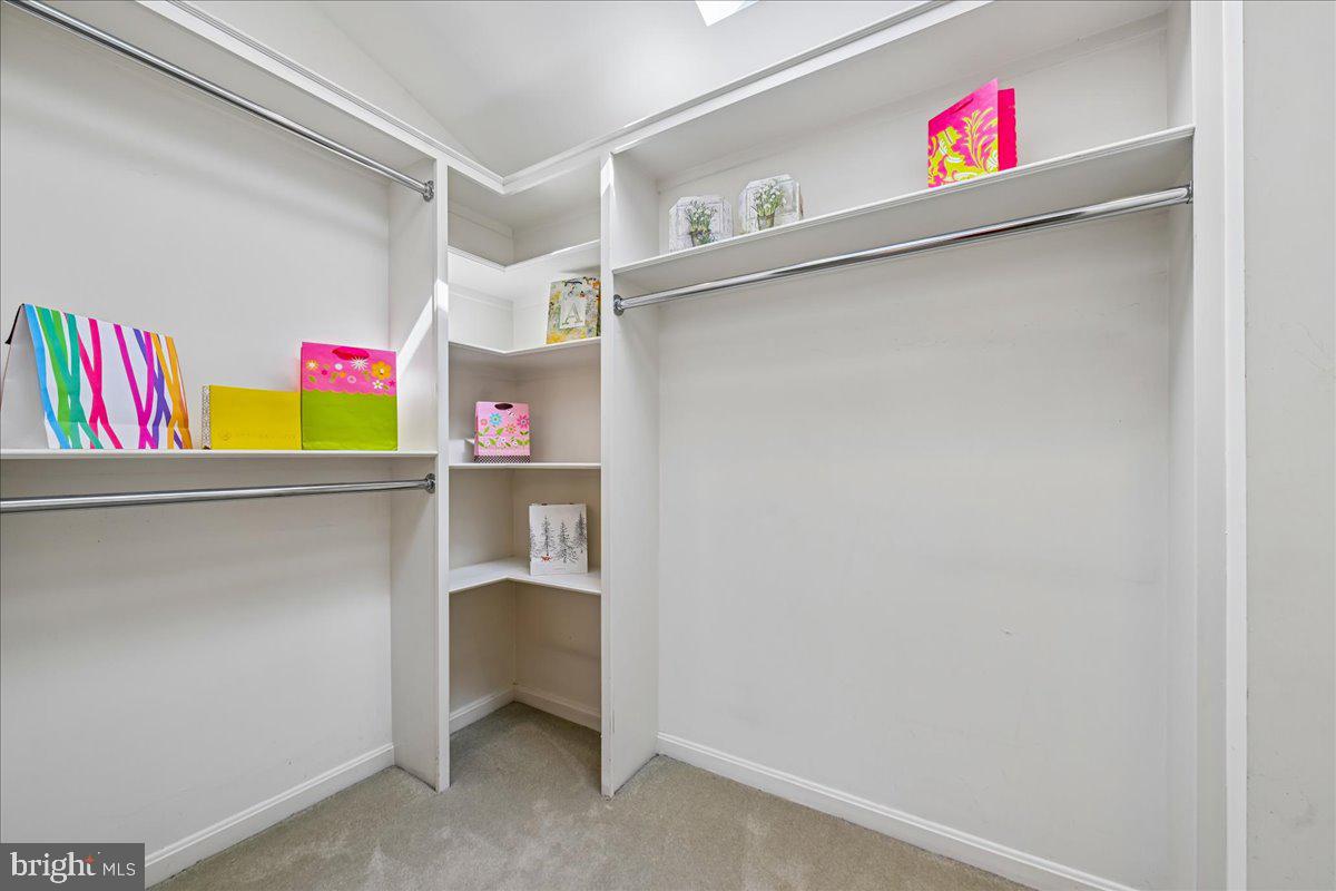 TYSONS GREEN - Residential