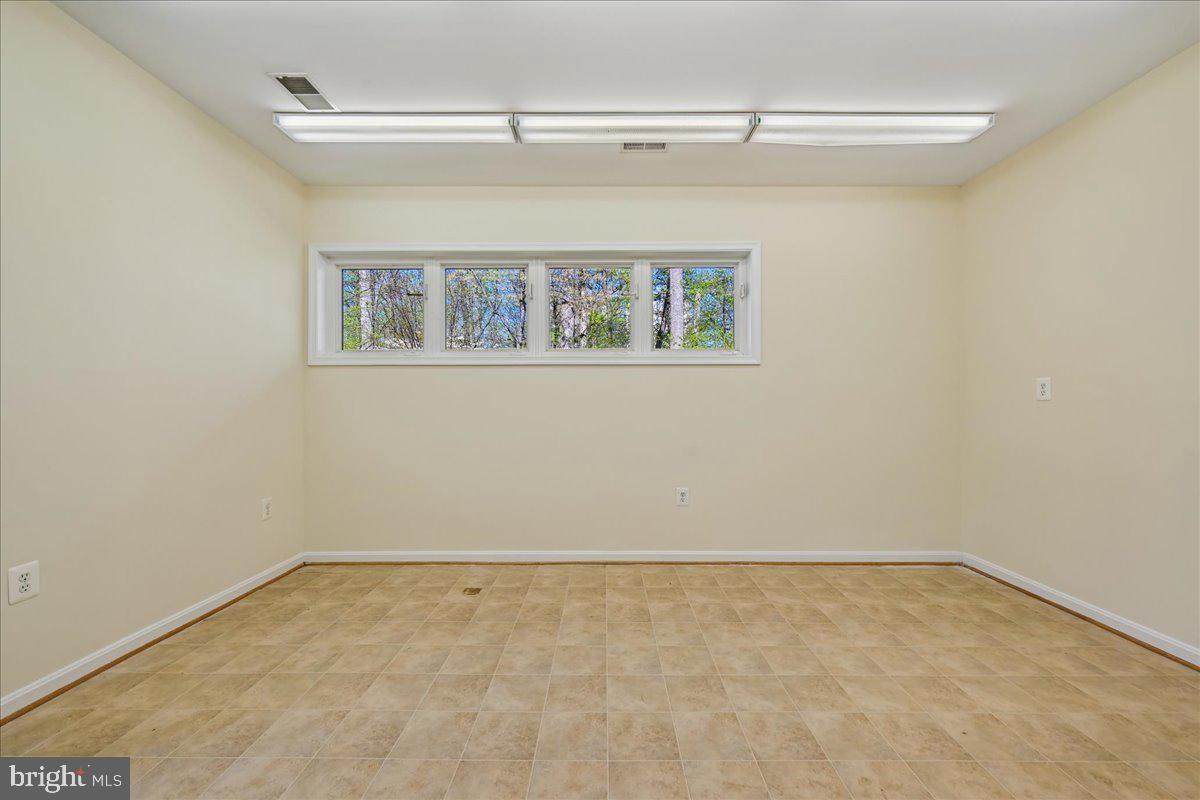 TYSONS GREEN - Residential