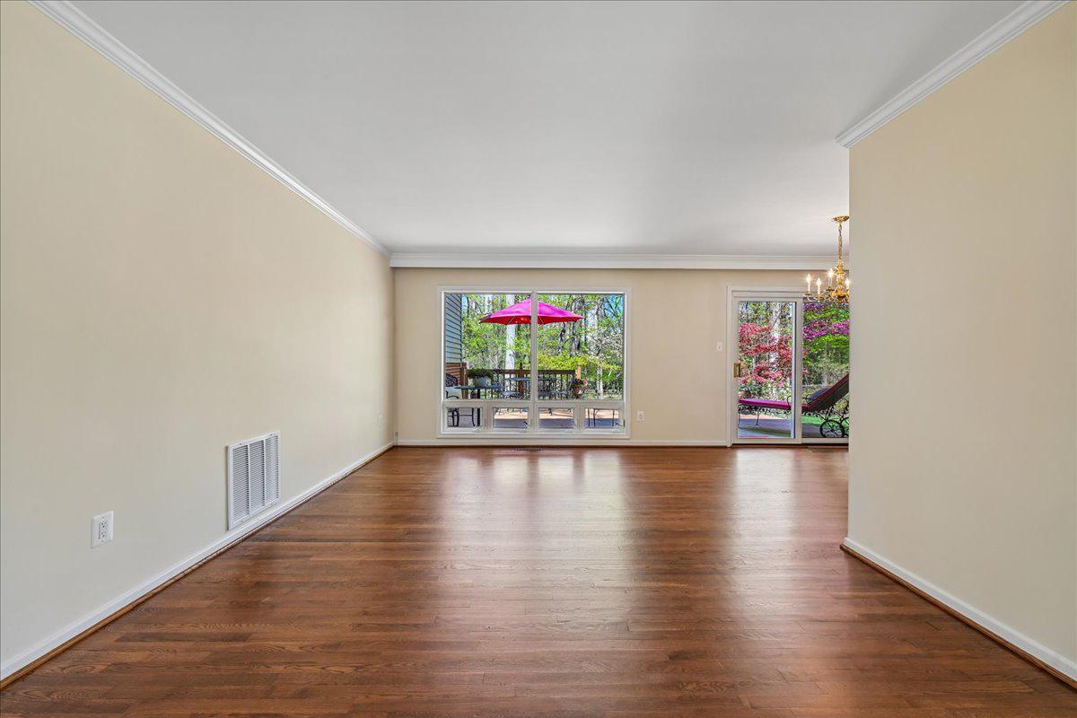 TYSONS GREEN - Residential