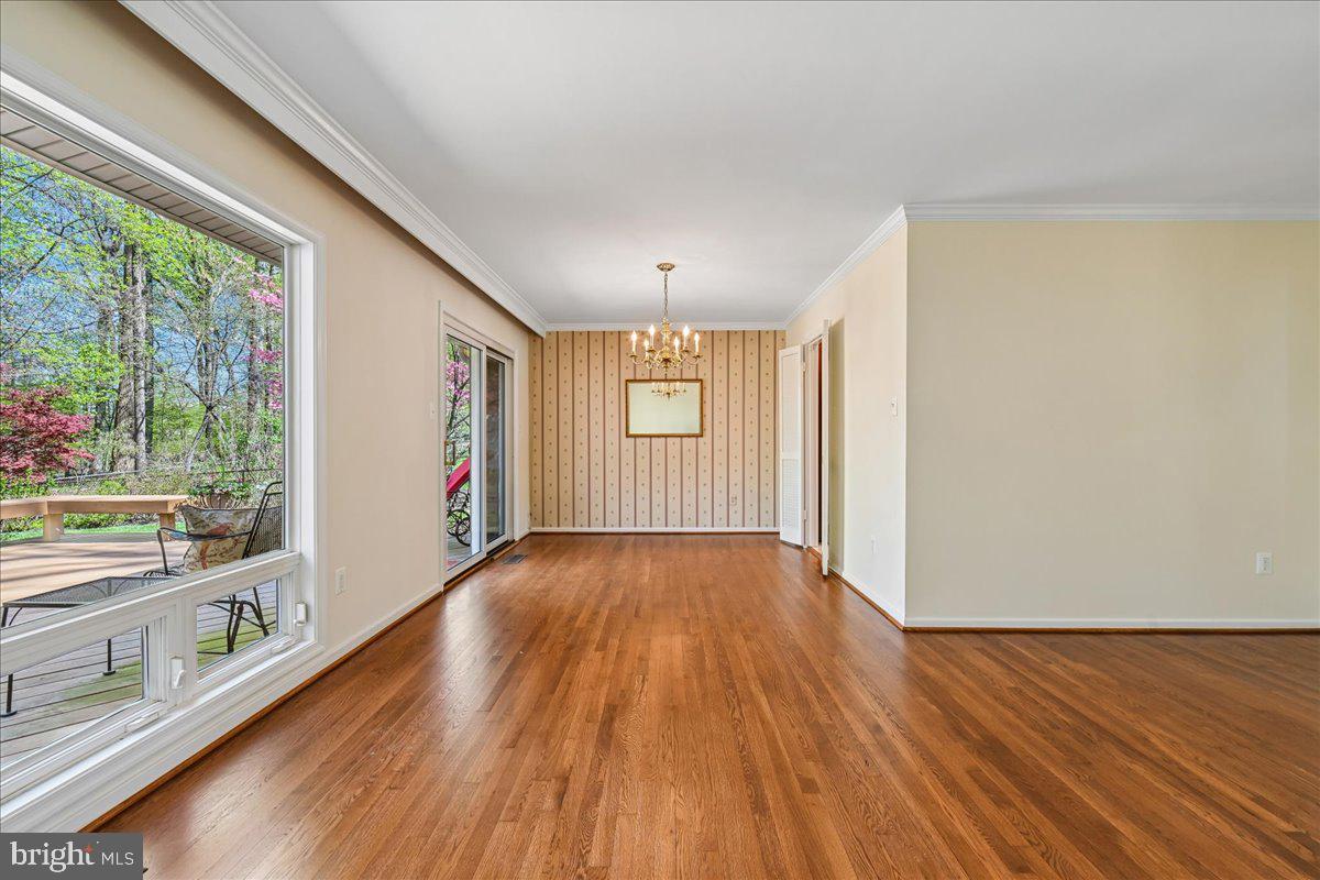 TYSONS GREEN - Residential