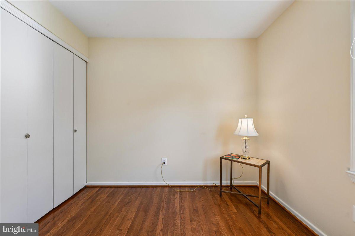 TYSONS GREEN - Residential