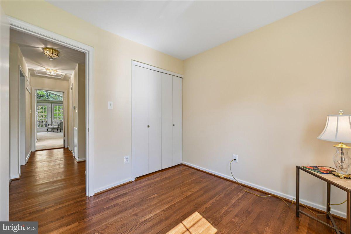 TYSONS GREEN - Residential