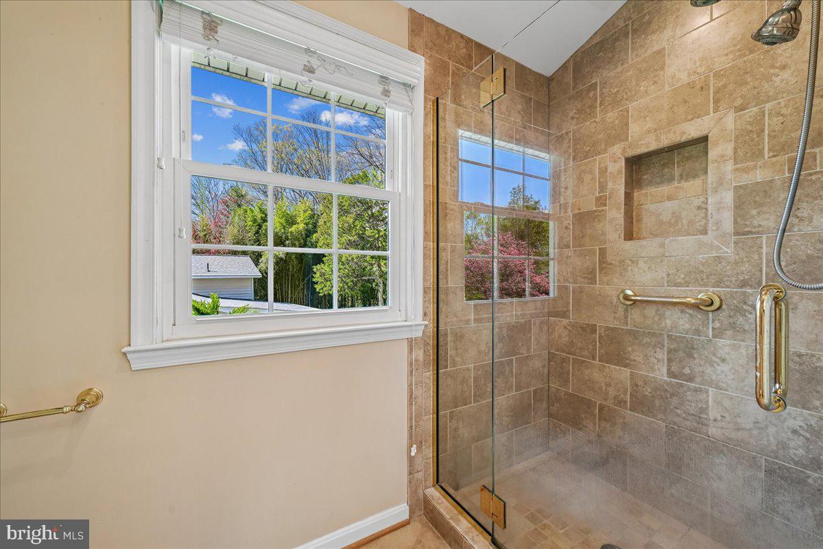 TYSONS GREEN - Residential