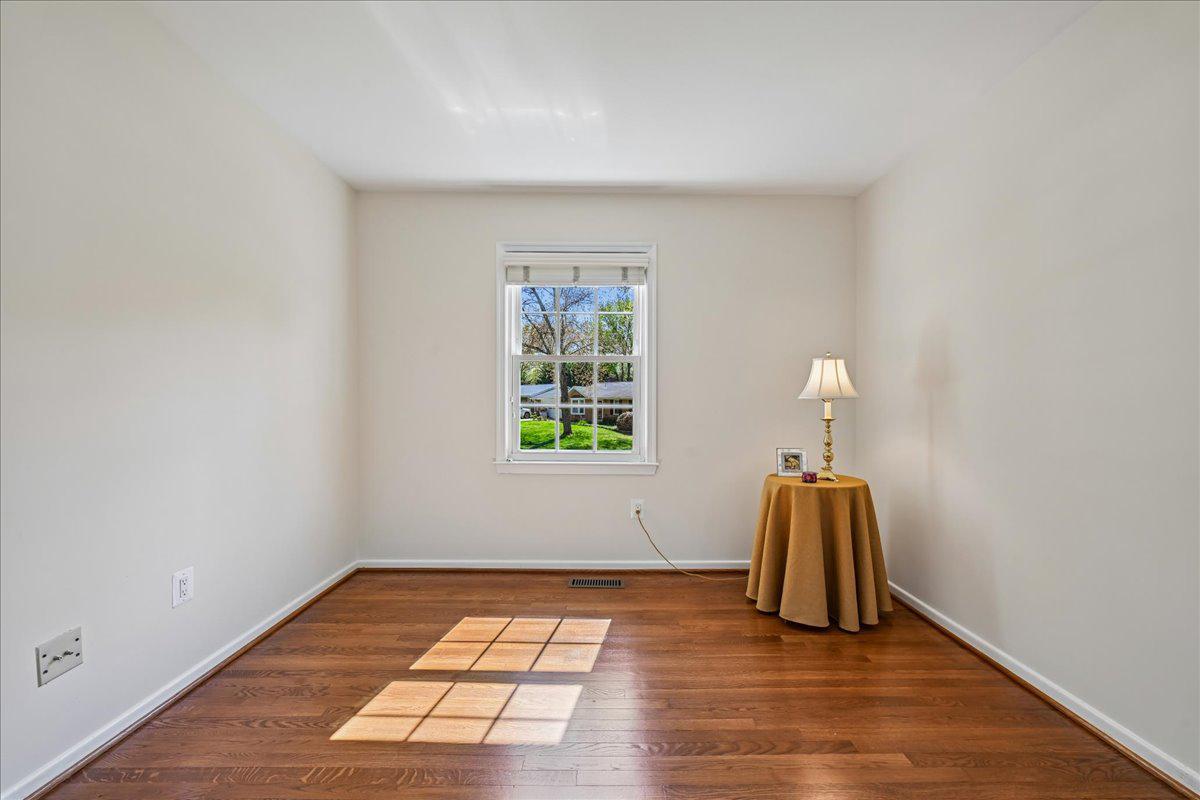 TYSONS GREEN - Residential