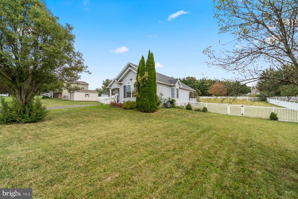 Photo of 440 Sunset Drive, HANOVER, PA 17331 (MLS # PAYK2112232)