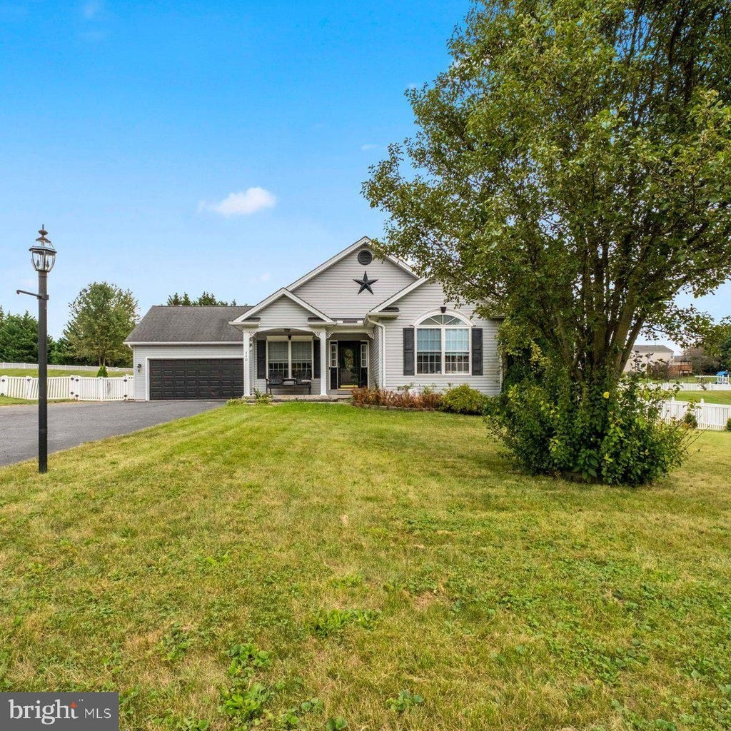 Photo of 440 Sunset Drive, HANOVER, PA 17331 (MLS # PAYK2112232)