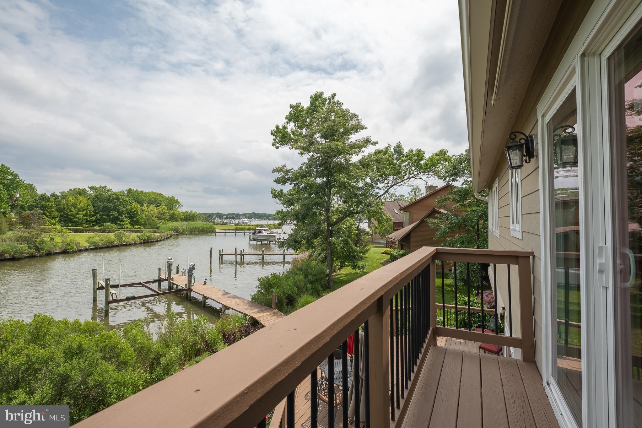 QUAY HARBOUR COMMUNITY - Residential