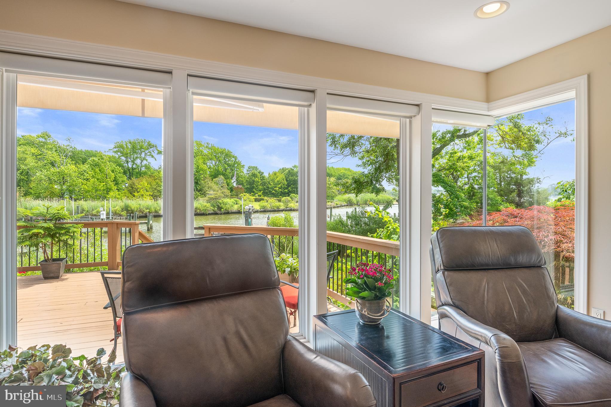 QUAY HARBOUR COMMUNITY - Residential