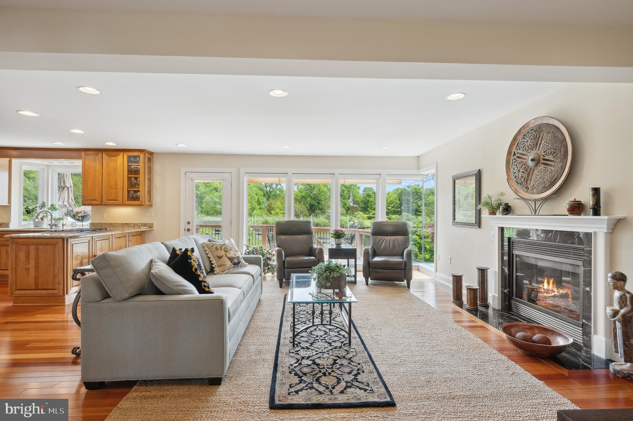 QUAY HARBOUR COMMUNITY - Residential