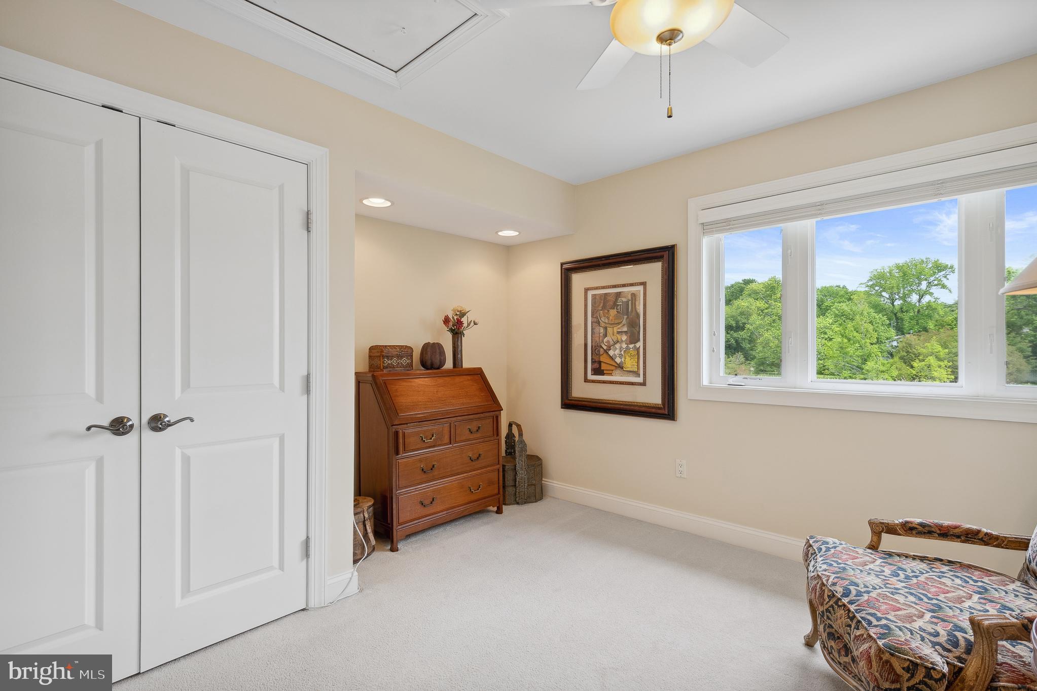 QUAY HARBOUR COMMUNITY - Residential