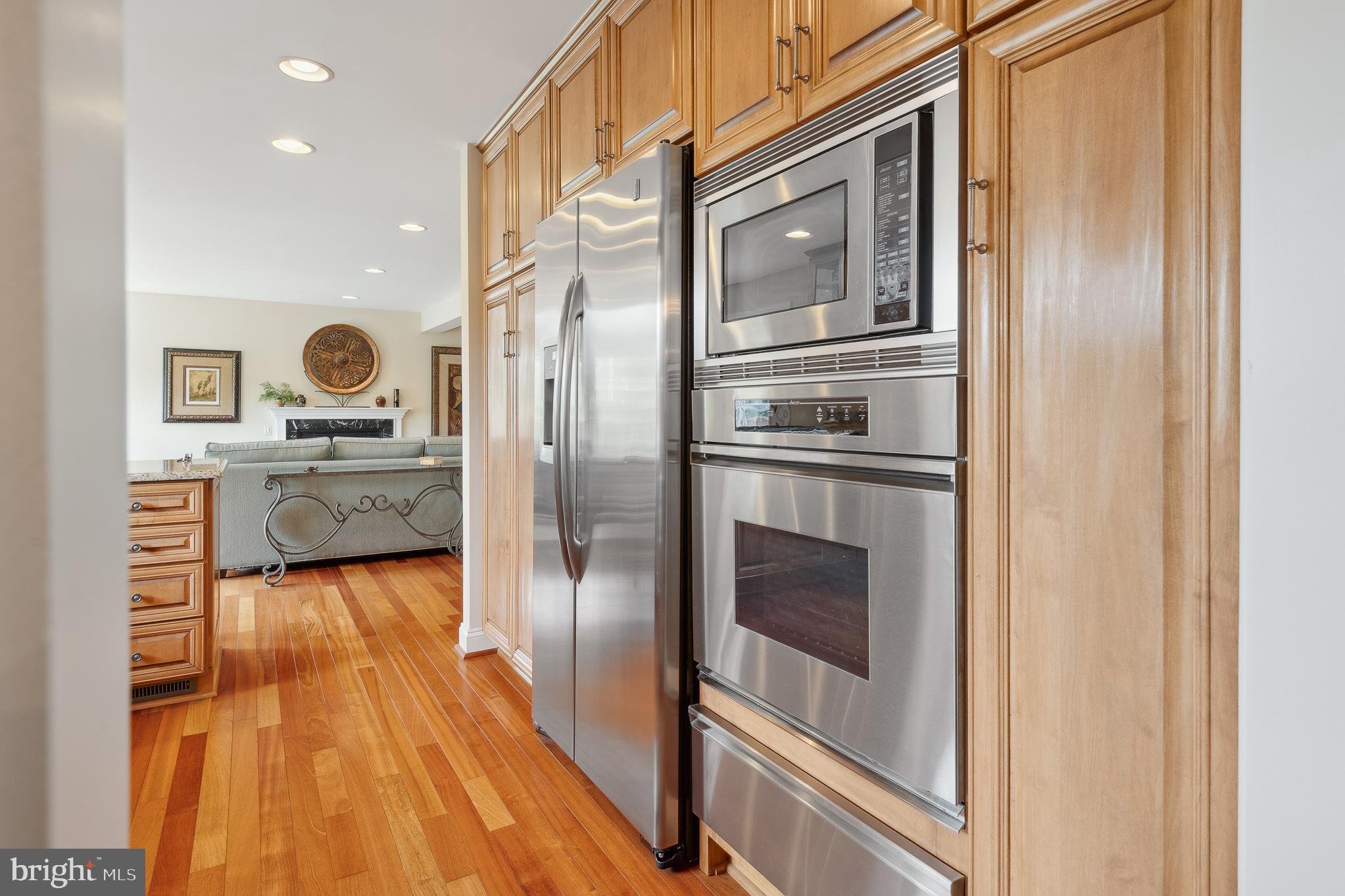 QUAY HARBOUR COMMUNITY - Residential