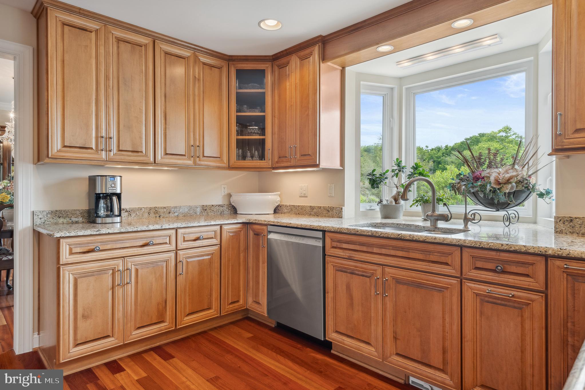 QUAY HARBOUR COMMUNITY - Residential