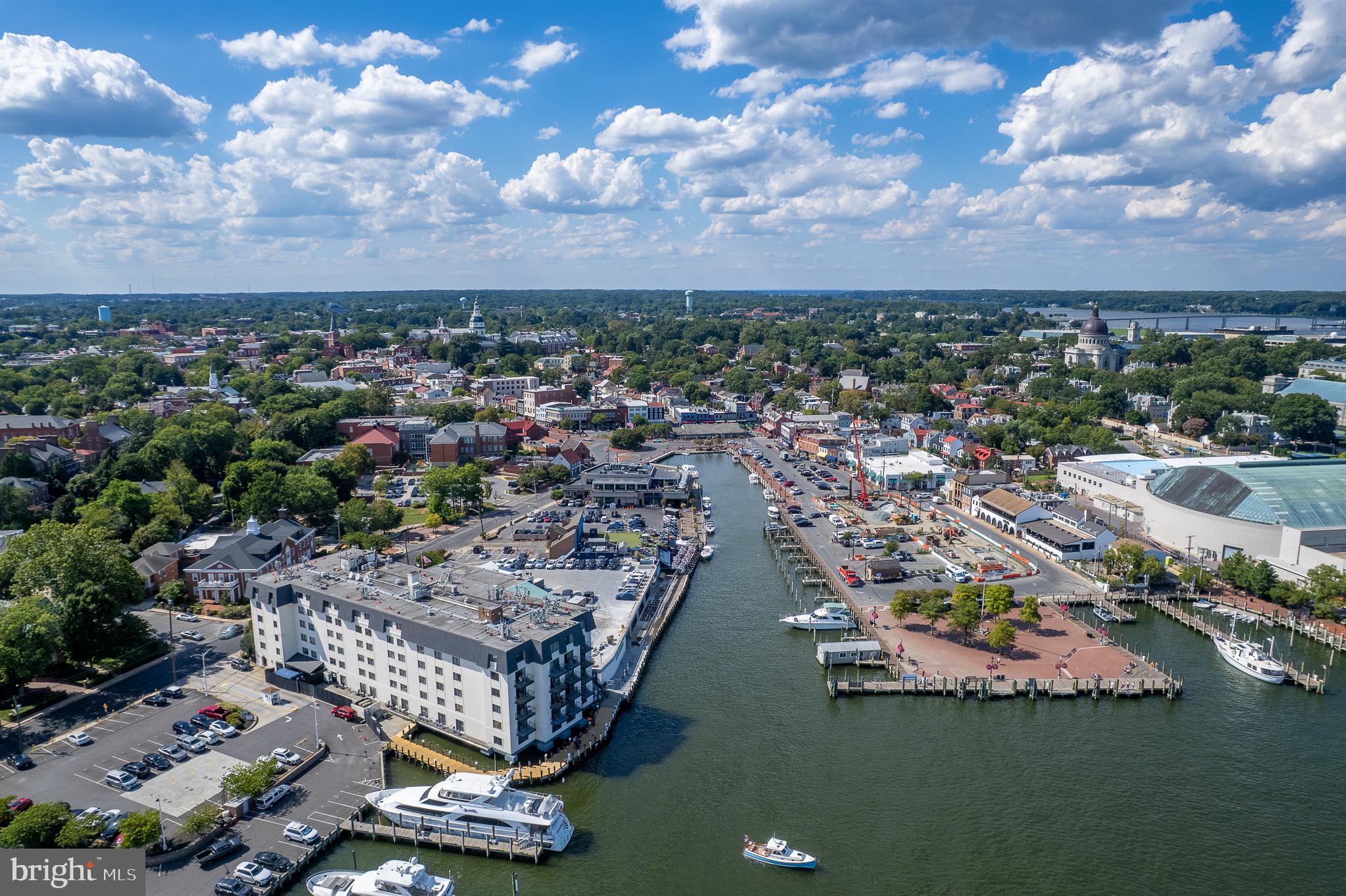 QUAY HARBOUR COMMUNITY - Residential