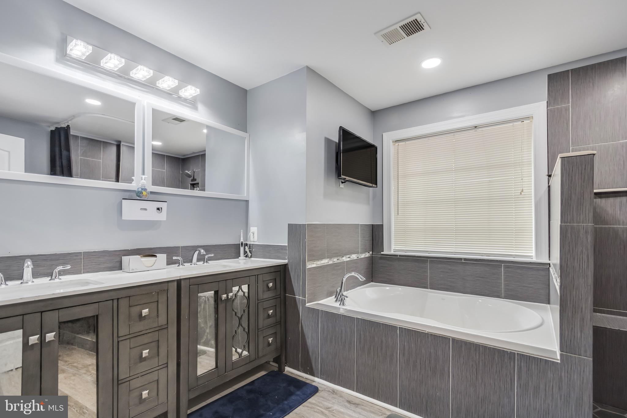 MANNINGTON - Residential