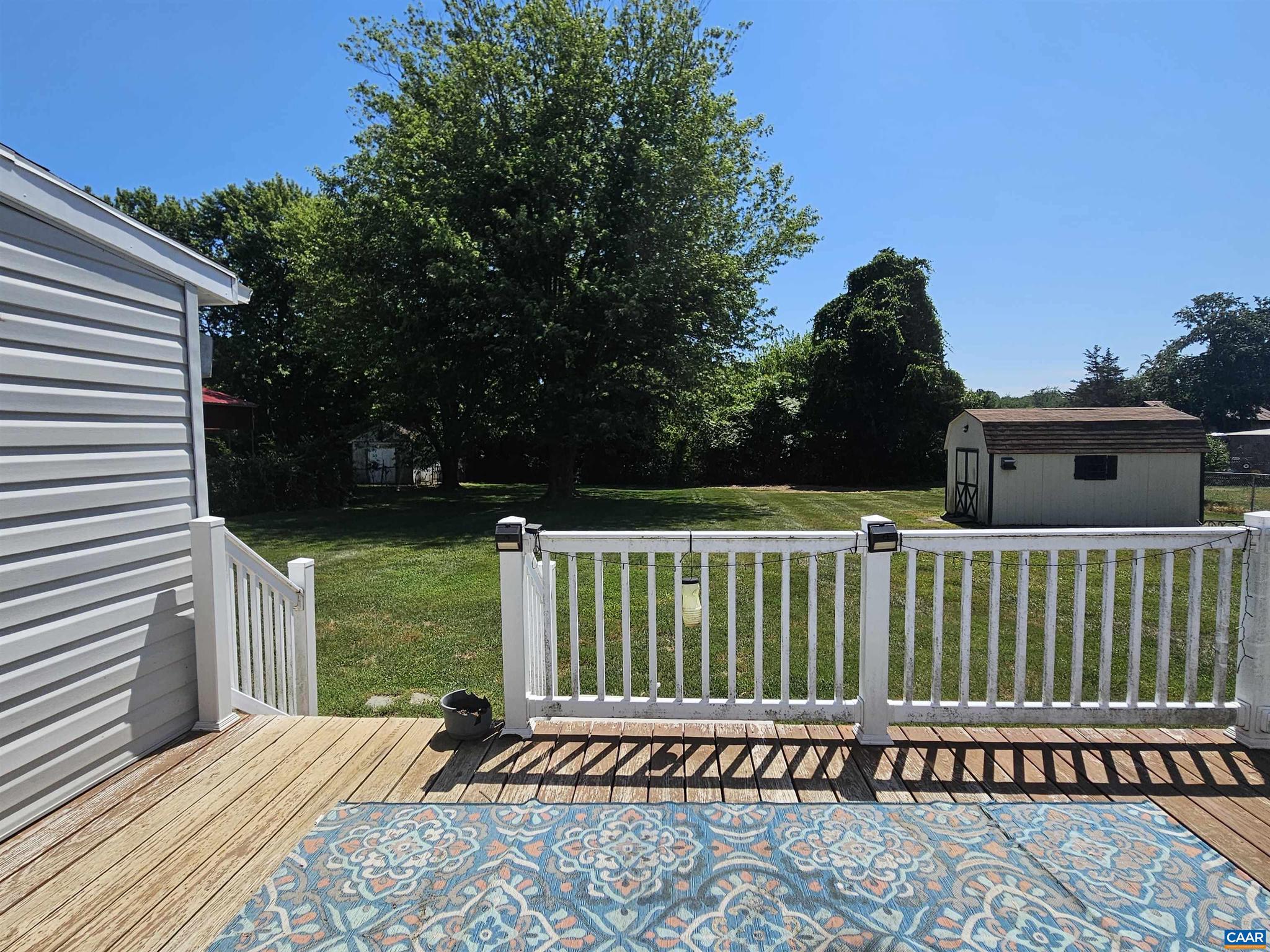 UNKNOWN - Residential Lease