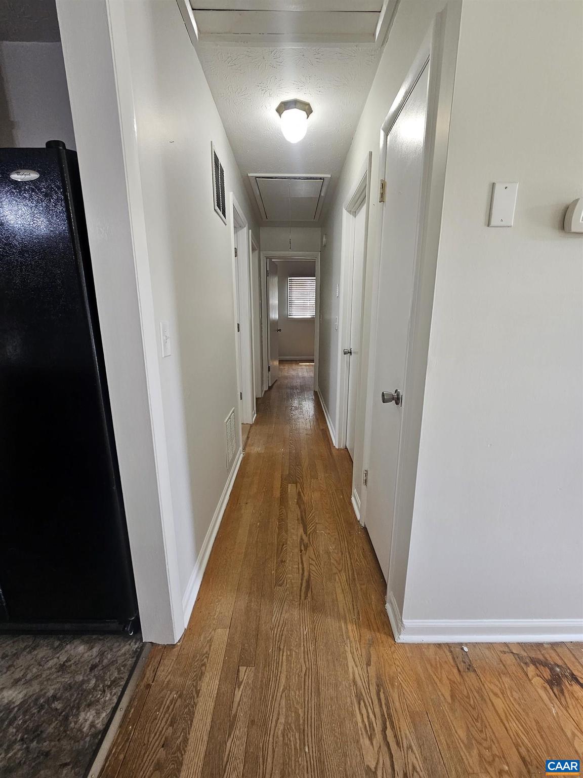 UNKNOWN - Residential Lease