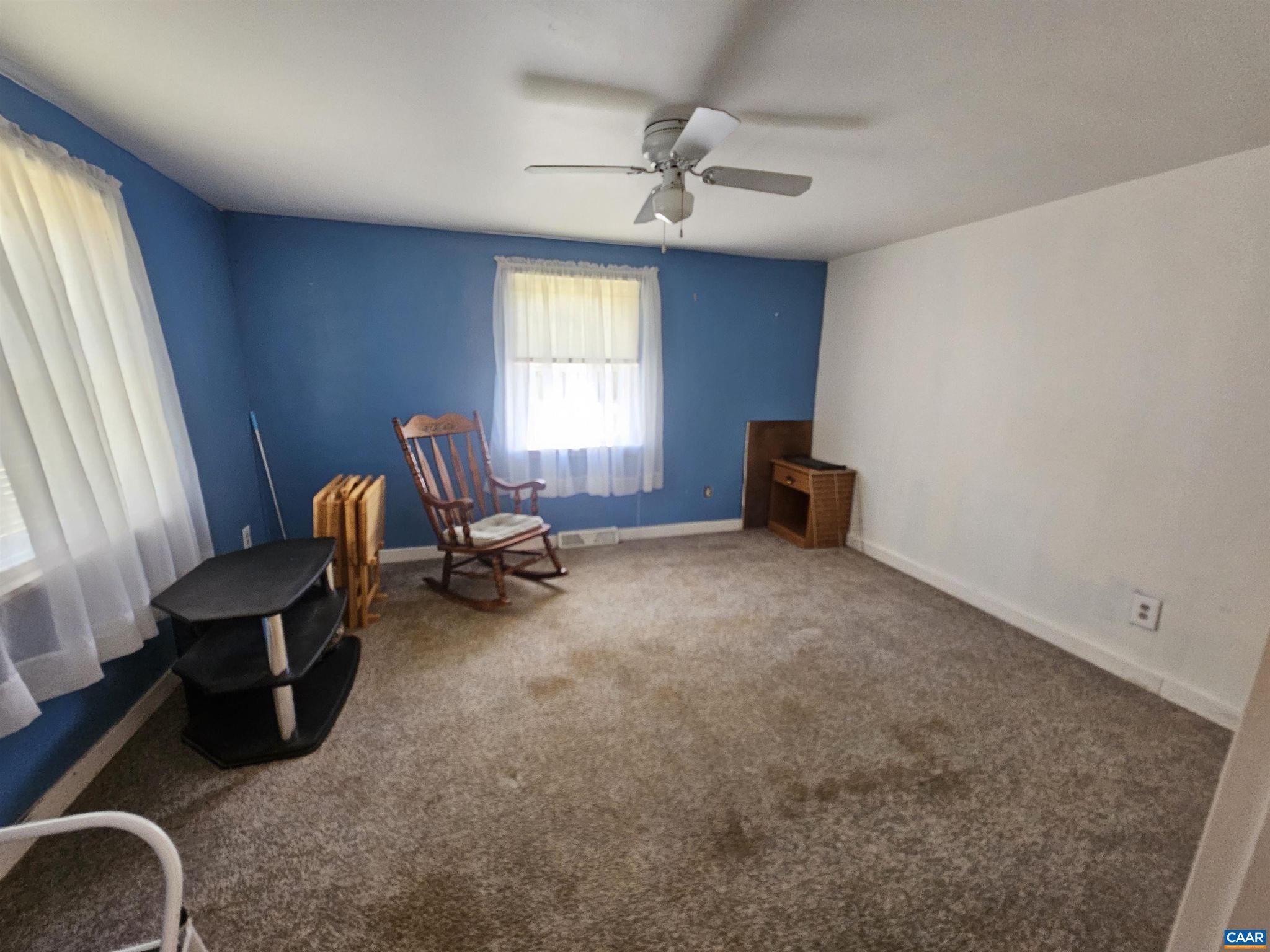 UNKNOWN - Residential Lease