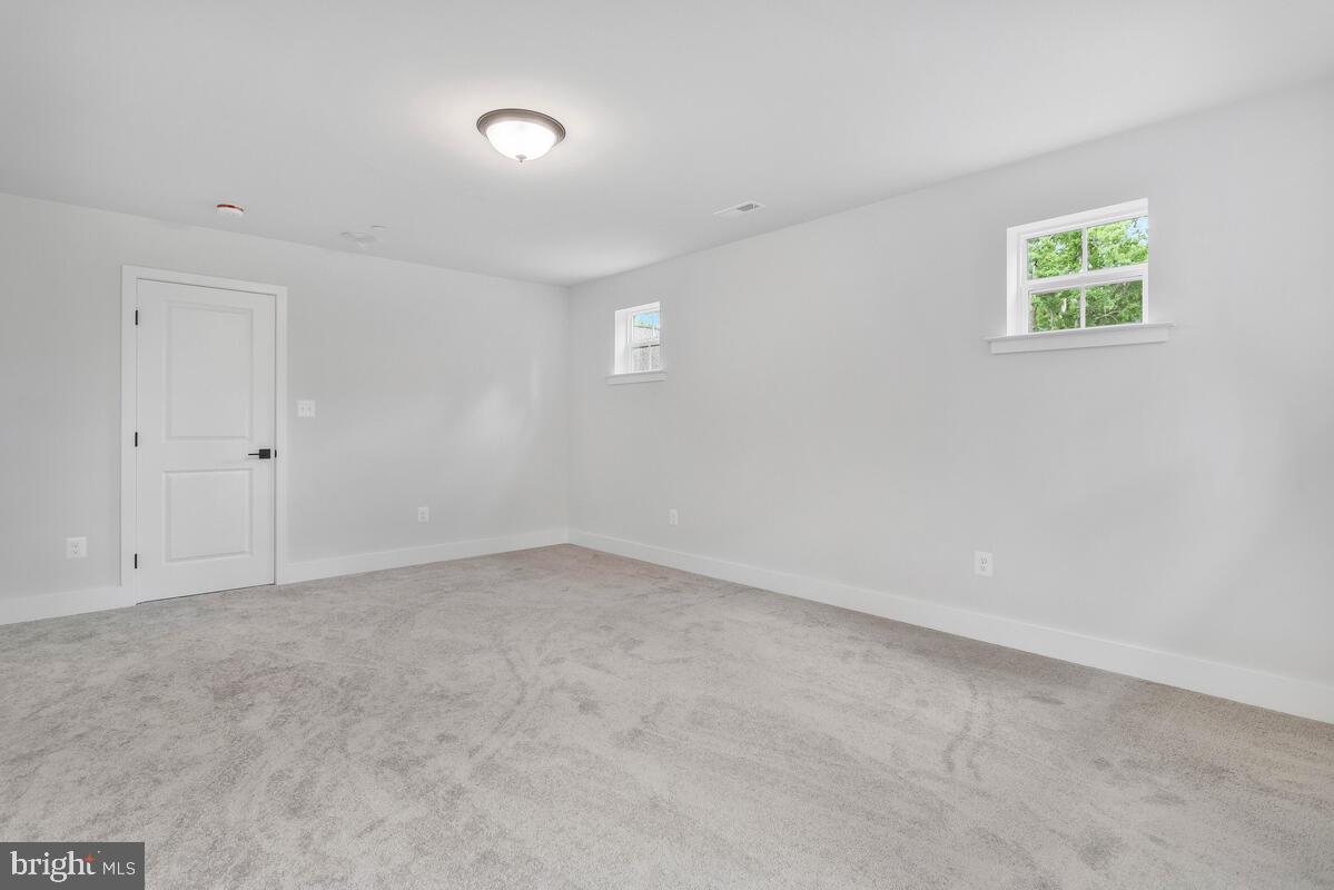 THE WOODS OF RUE PURCHASE - Residential