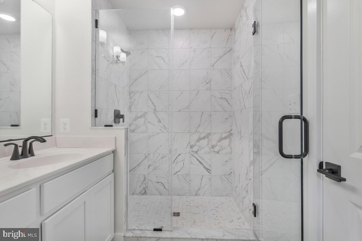 THE WOODS OF RUE PURCHASE - Residential