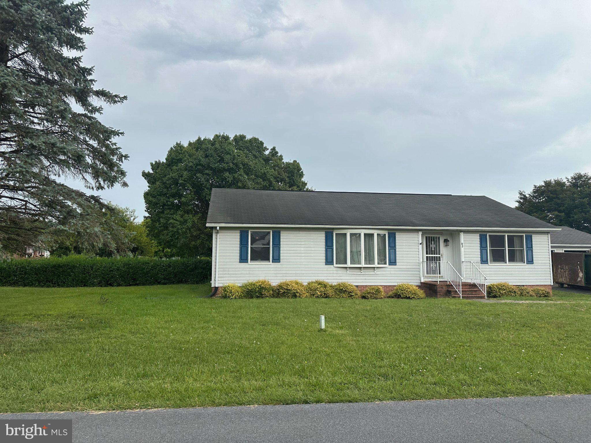 83 MONTMORENCY DRIVE