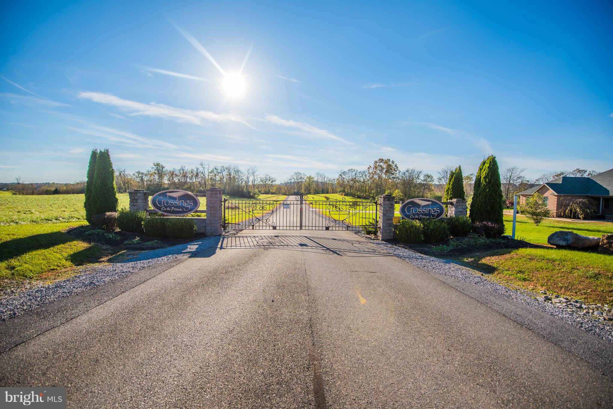 CROSSINGS ON THE POTOMAC - Residential
