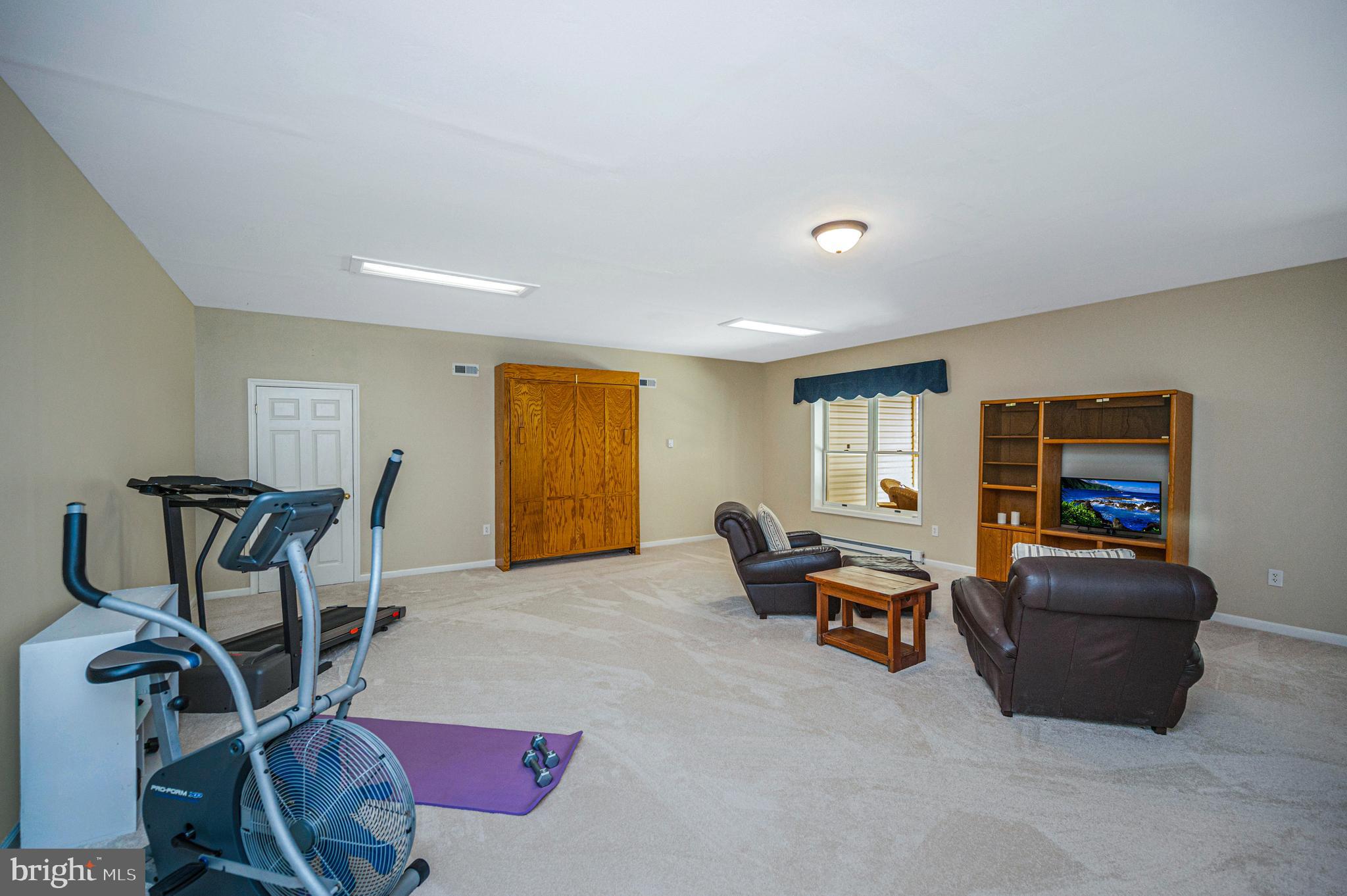 SHENANDOAH CROSSING COUNTRY CLUB - Residential