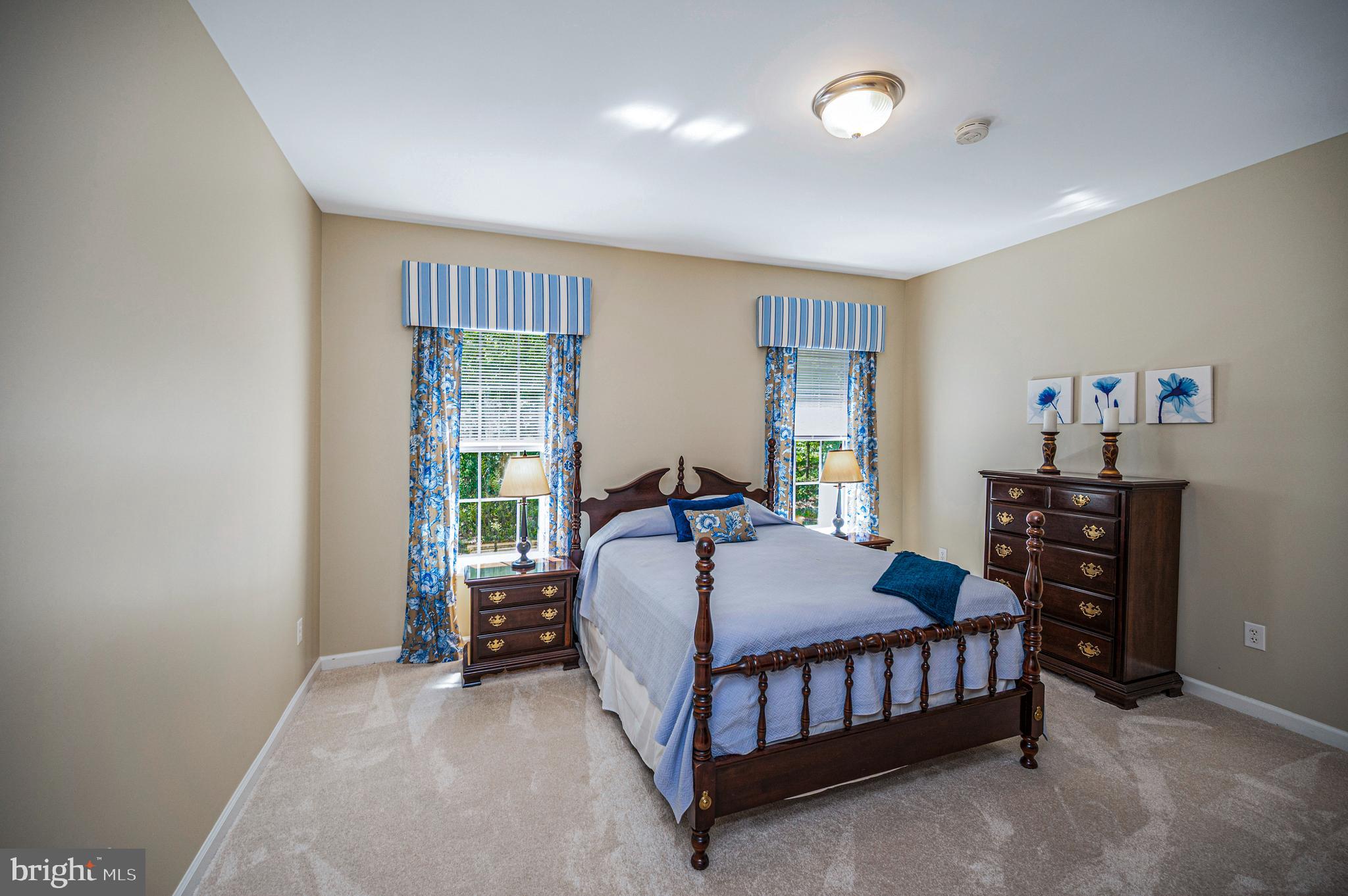 SHENANDOAH CROSSING COUNTRY CLUB - Residential