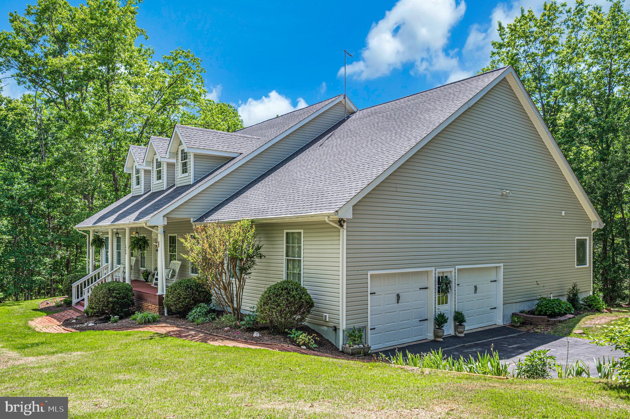 SHENANDOAH CROSSING COUNTRY CLUB - Residential