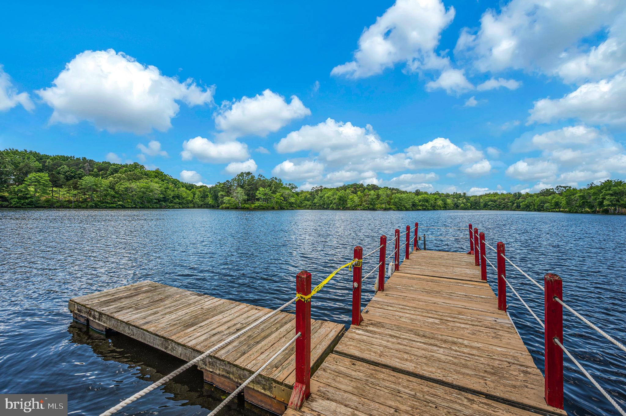 SHENANDOAH CROSSING COUNTRY CLUB - Residential