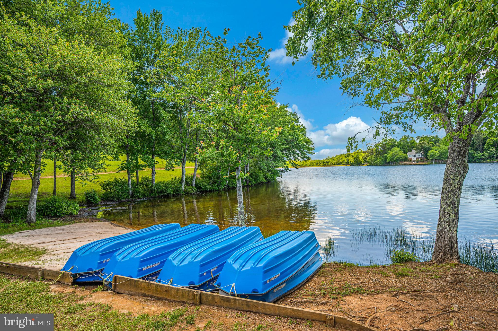 SHENANDOAH CROSSING COUNTRY CLUB - Residential