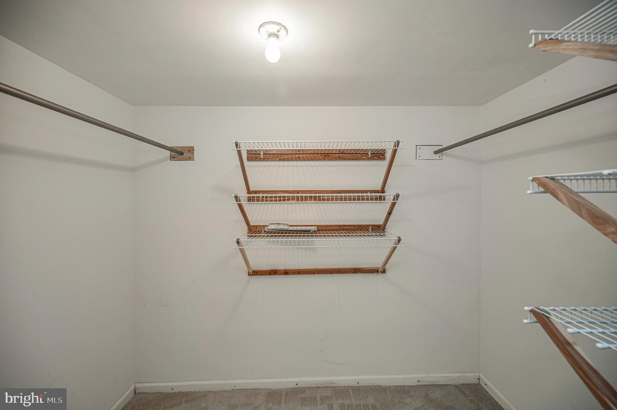 SHENANDOAH CROSSING COUNTRY CLUB - Residential
