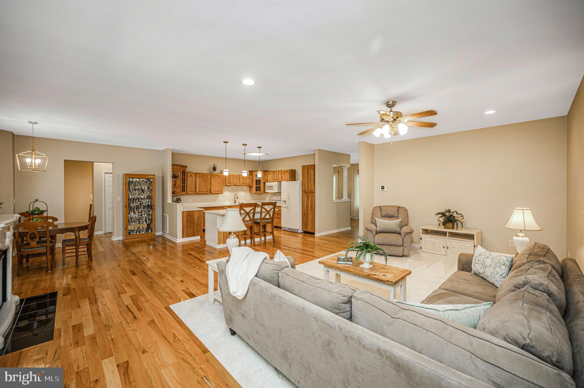 SHENANDOAH CROSSING COUNTRY CLUB - Residential
