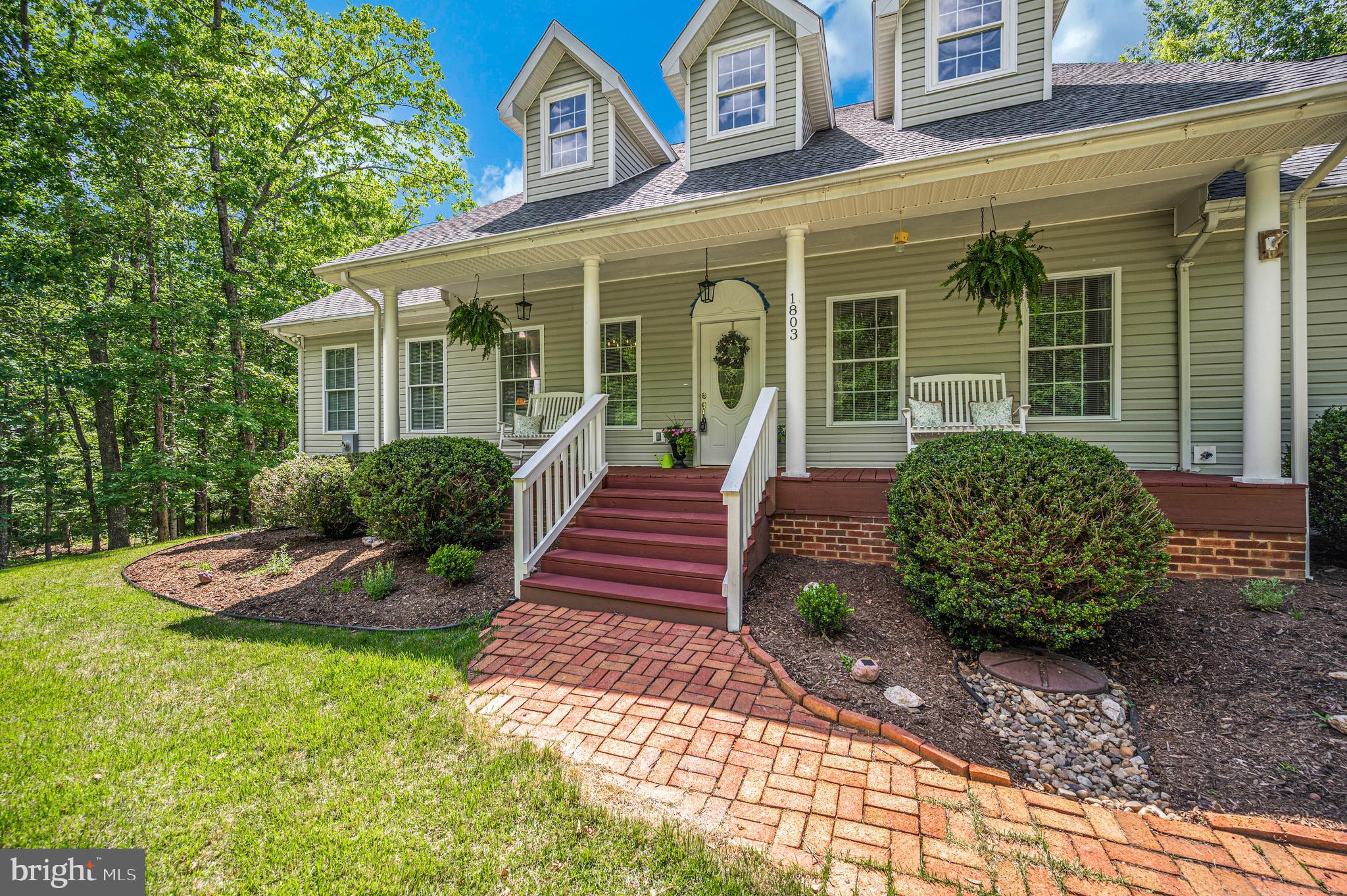 SHENANDOAH CROSSING COUNTRY CLUB - Residential